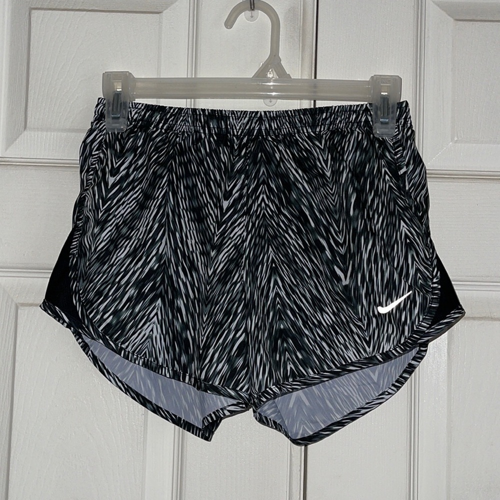 Nike Black and White Patterned Athletic Shorts